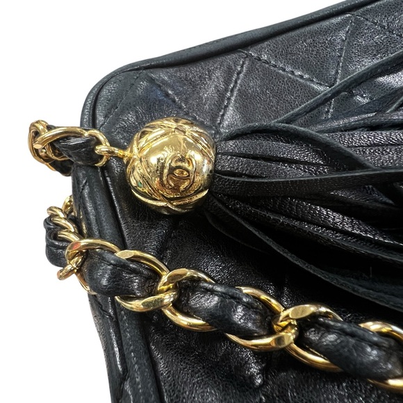 CHANEL QUILTED MINI CC TASSEL CAMERA BAG VINTAGE AUTHENTICATED - Picture 7 of 16